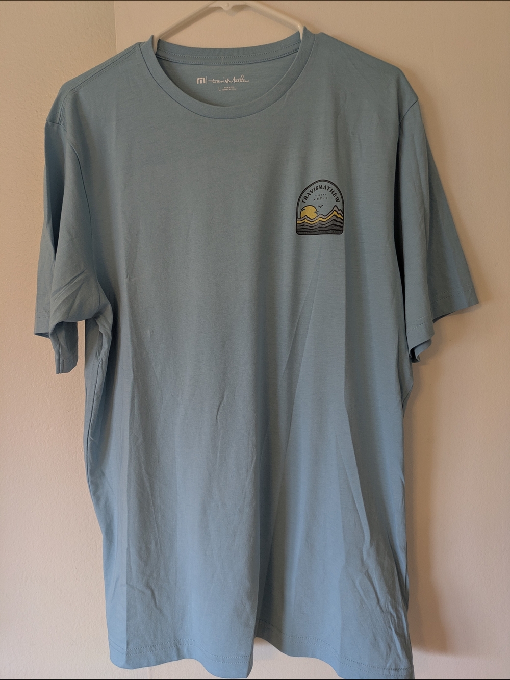 Travis Mathew Light Blue Graphic Pocket Tee- L (NWOT)